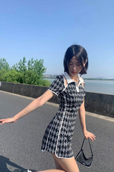 Sexy Kleid mit Argyle-Muster und Aussparungen